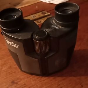 Vivatar PV Series 8 x 22 mini binoculars.